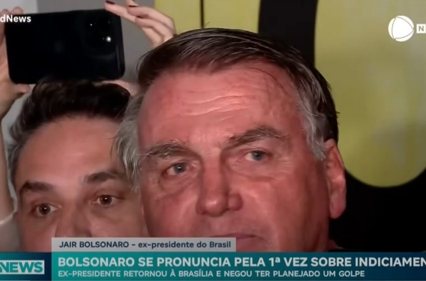  Jair Bolsonaro se pronuncia pela 1ª vez sobre indiciamento