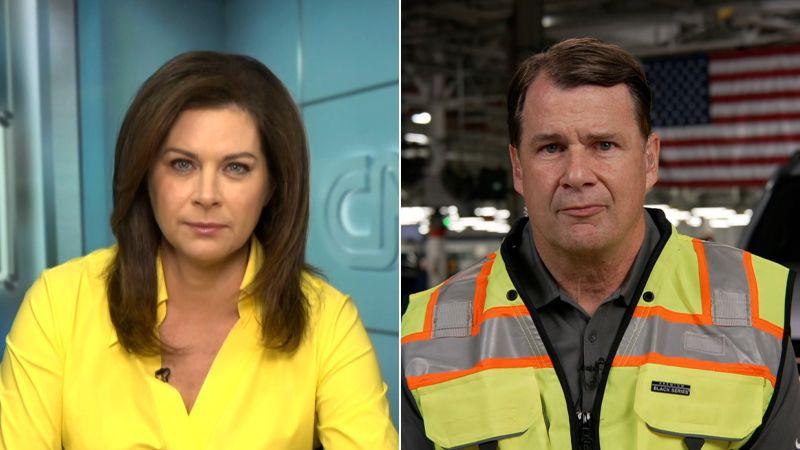 CEO da Ford prorroga preços para funcionários; aumentos de verão se aproximam.