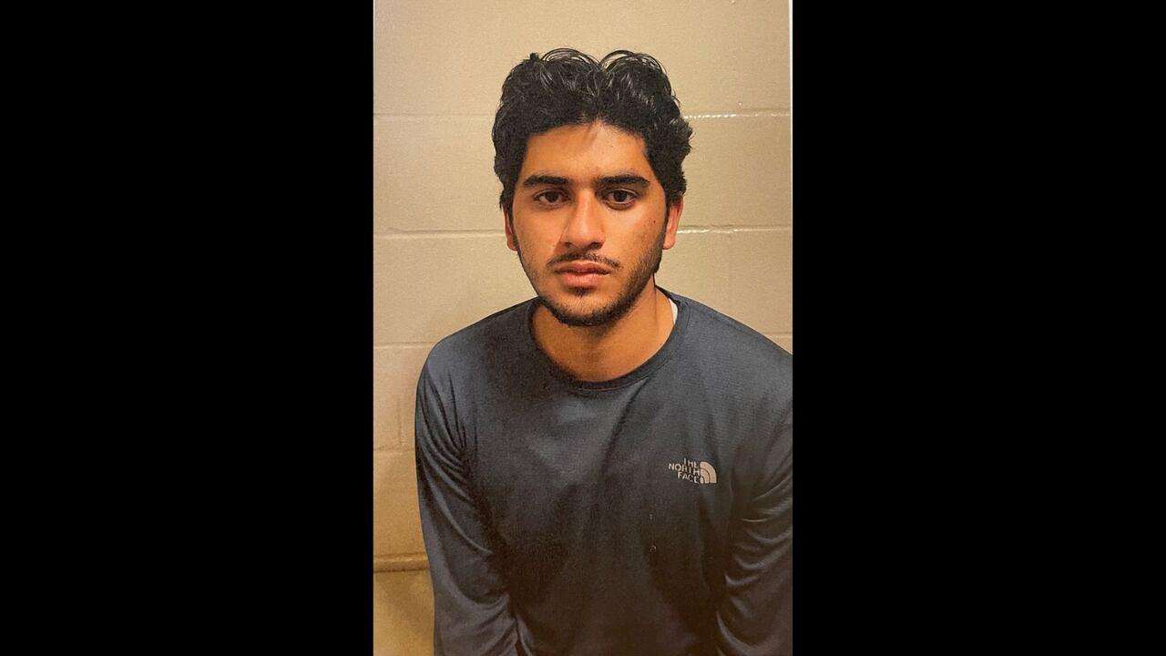 Homem se declara inocente em caso de plano contra centro judaico em NYC.