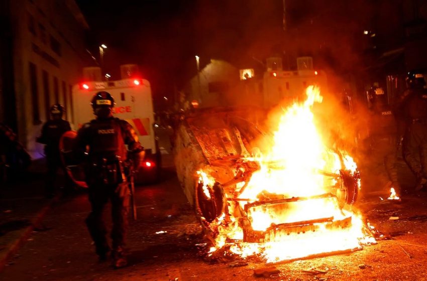  Irlanda do Norte enfrenta crescente temor de tumultos anti-imigração.
