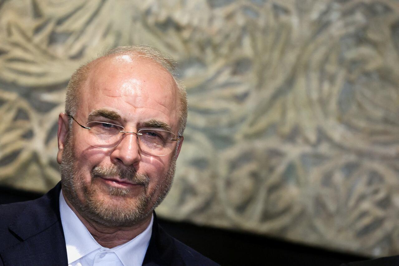 Parlamento iraniano vota para suspender cooperação com a agência nuclear da ONU.
