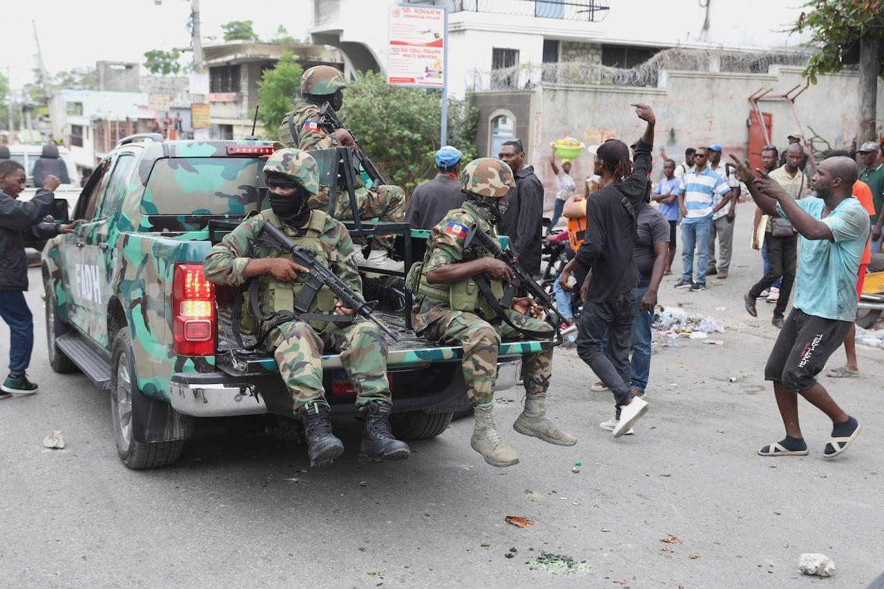 ONU alerta comunidade global à medida que gangues dominam Haiti.