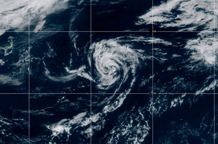 EUA prolonga vida útil de satélites críticos de previsão de furacões.
