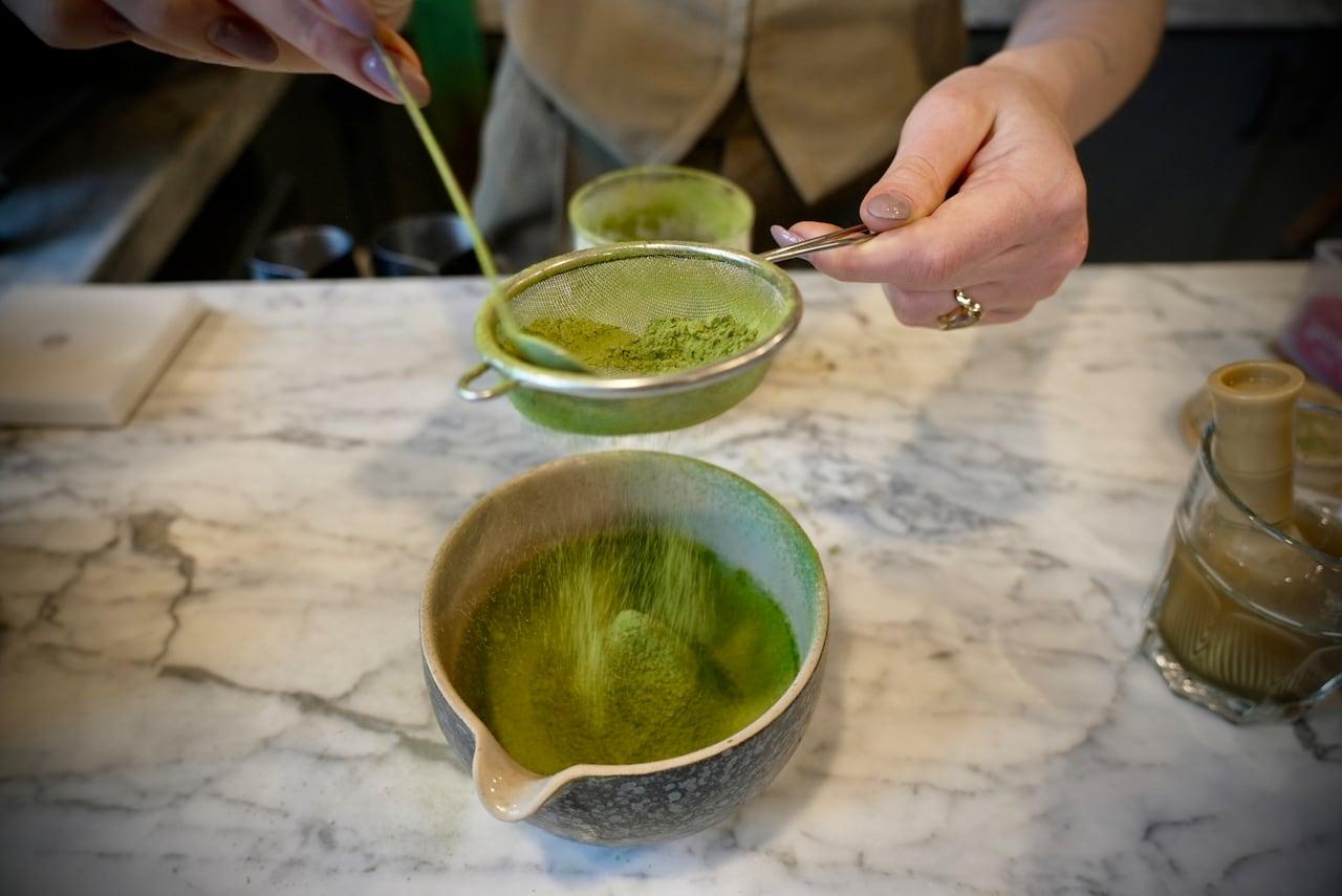 O boom do matcha desafia a dinâmica do mercado de chá no Japão.