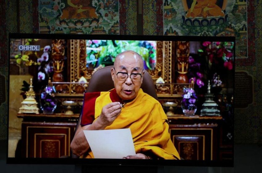 “O Dalai Lama define sucessor sem intervenção da China.”