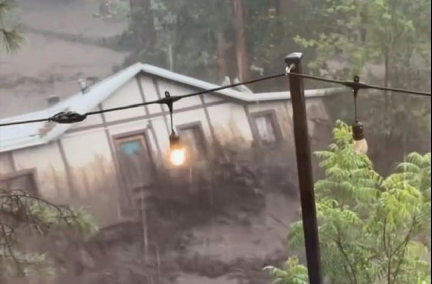 Proprietários do Novo México surpresos com casa arrastada por enchente.