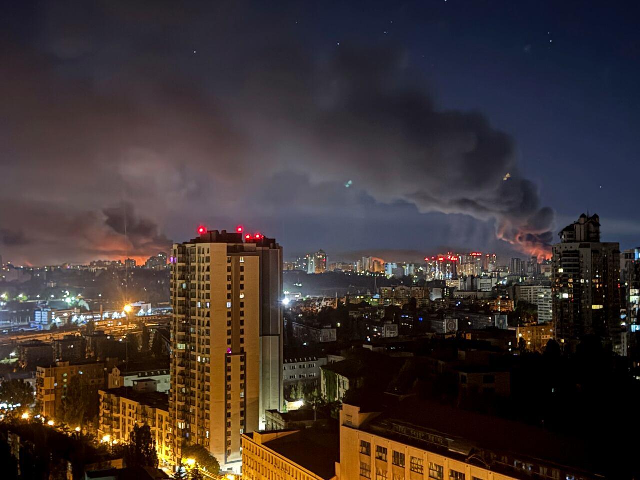 Rússia realiza maior ataque aéreo a Kyiv desde a guerra.
