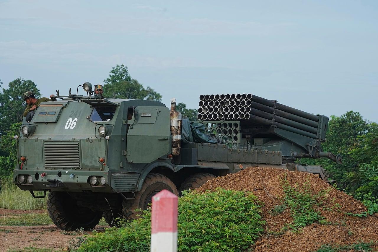 Tensões entre Tailândia e Camboja aumentam, gerando temor de guerra.