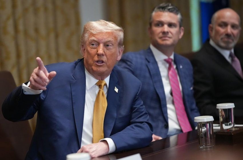 Trump mira mais sete países com novas cartas de tarifas.