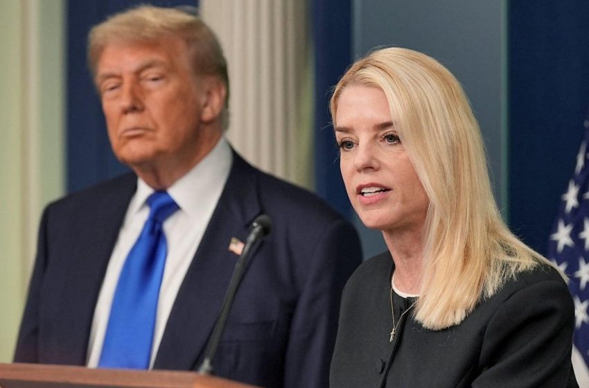 Trump pede liberação de informações confiáveis sobre Epstein pelo AG.