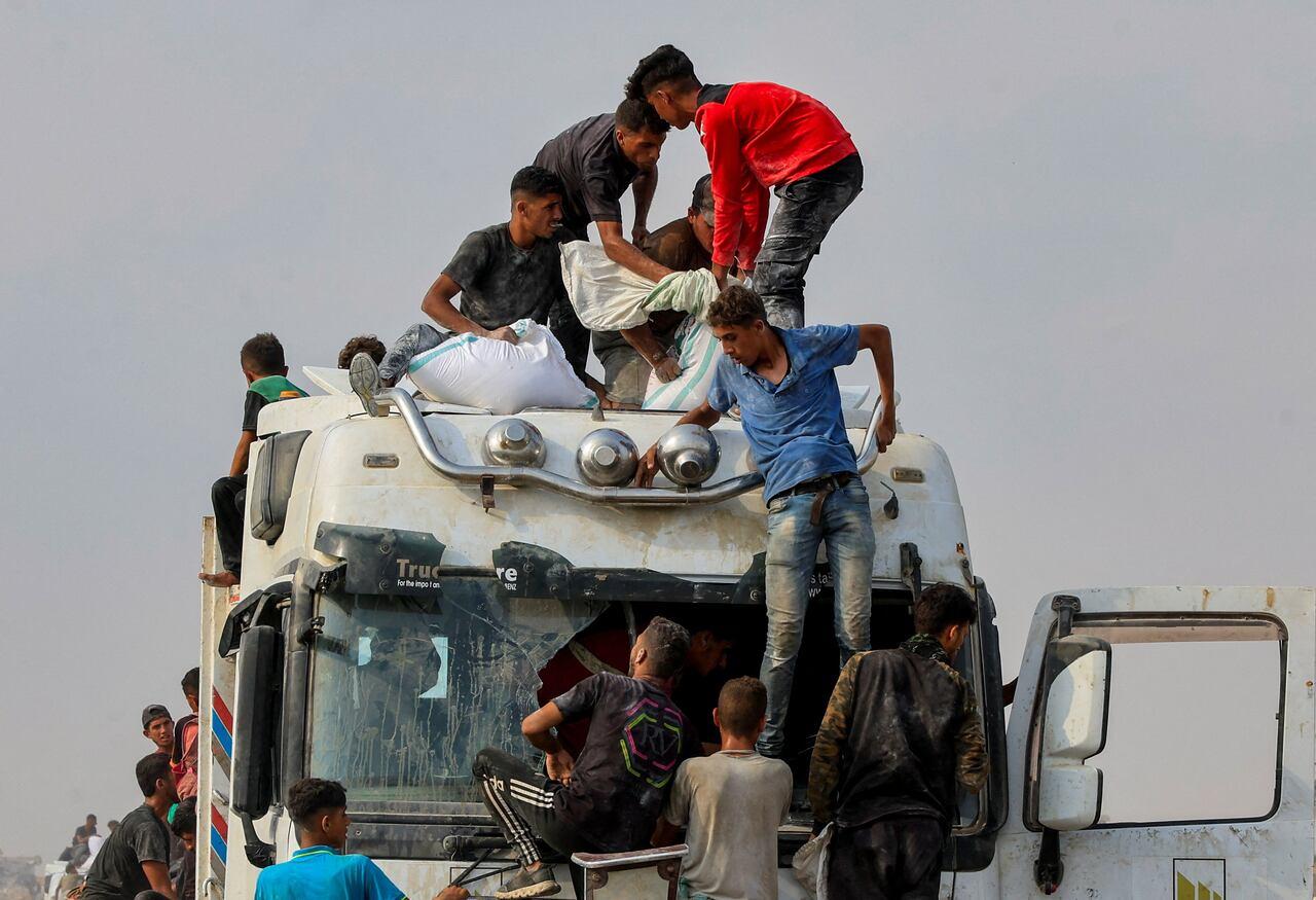 24 nações pedem medidas imediatas contra a fome em Gaza.