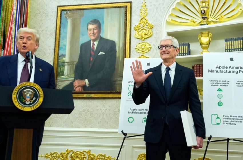 Apple planeja investimento de US$ 100 bilhões em manufatura nos EUA.