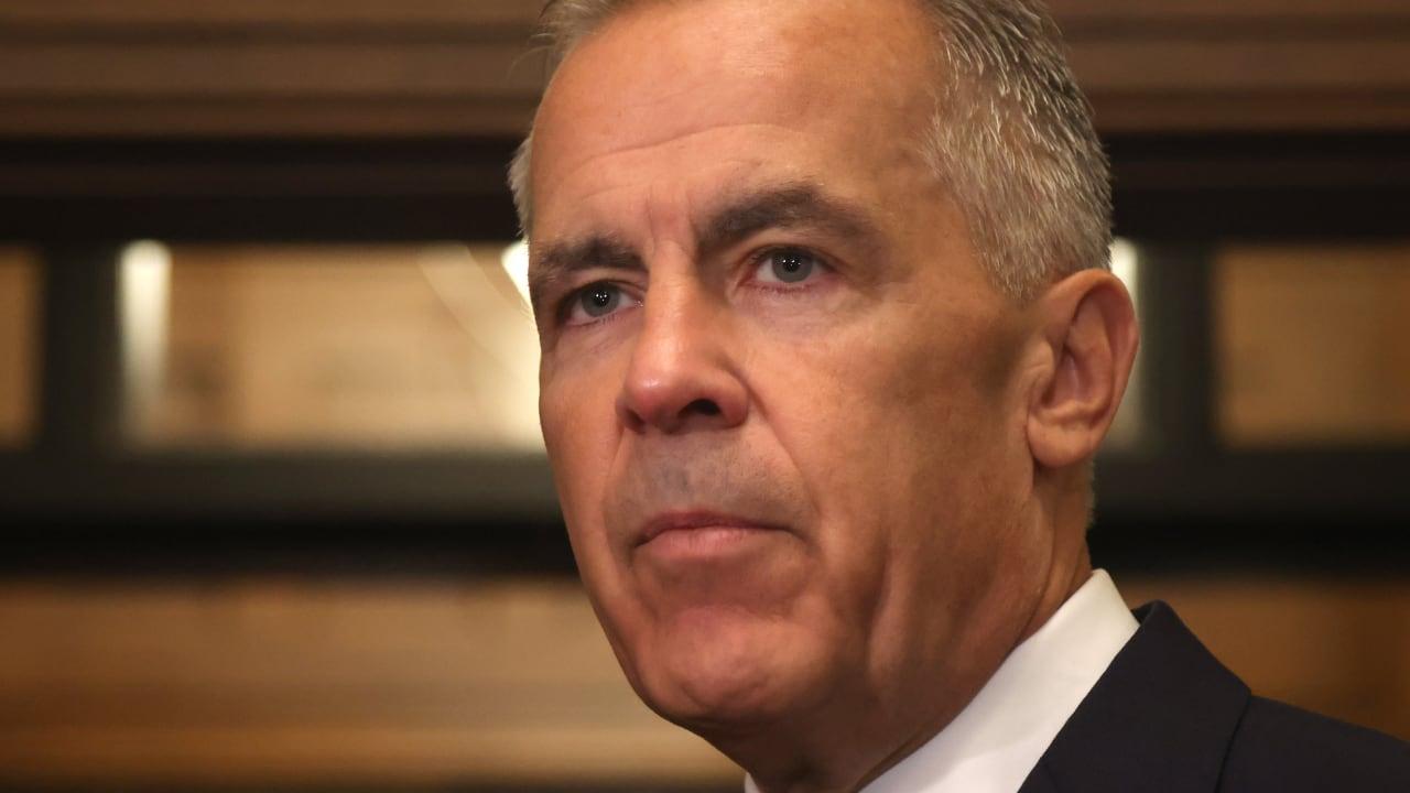 Carney se junta a aliados da Ucrânia em reunião estratégica virtual.