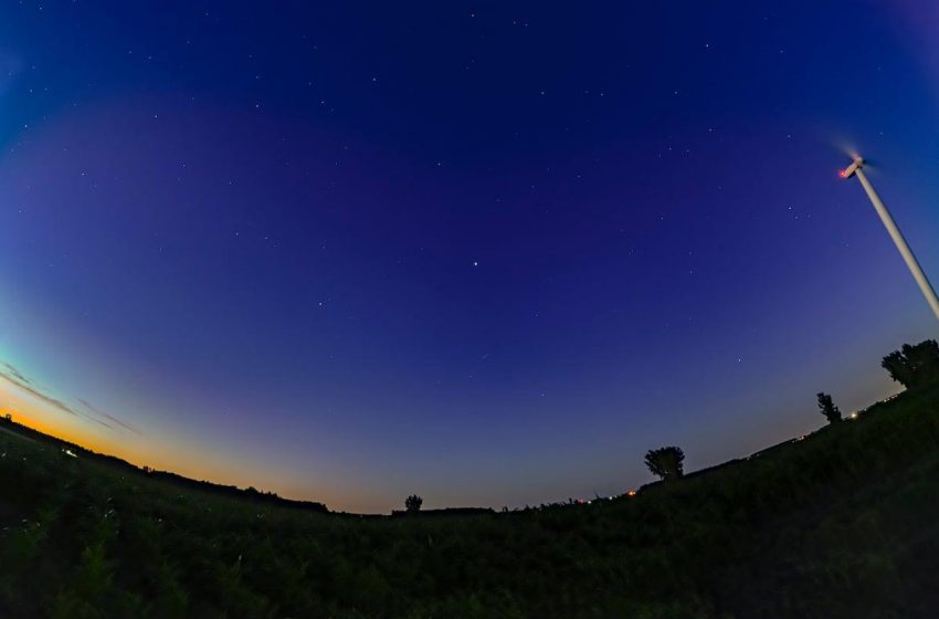 Descubra o espetáculo do desfile planetário em 2025.