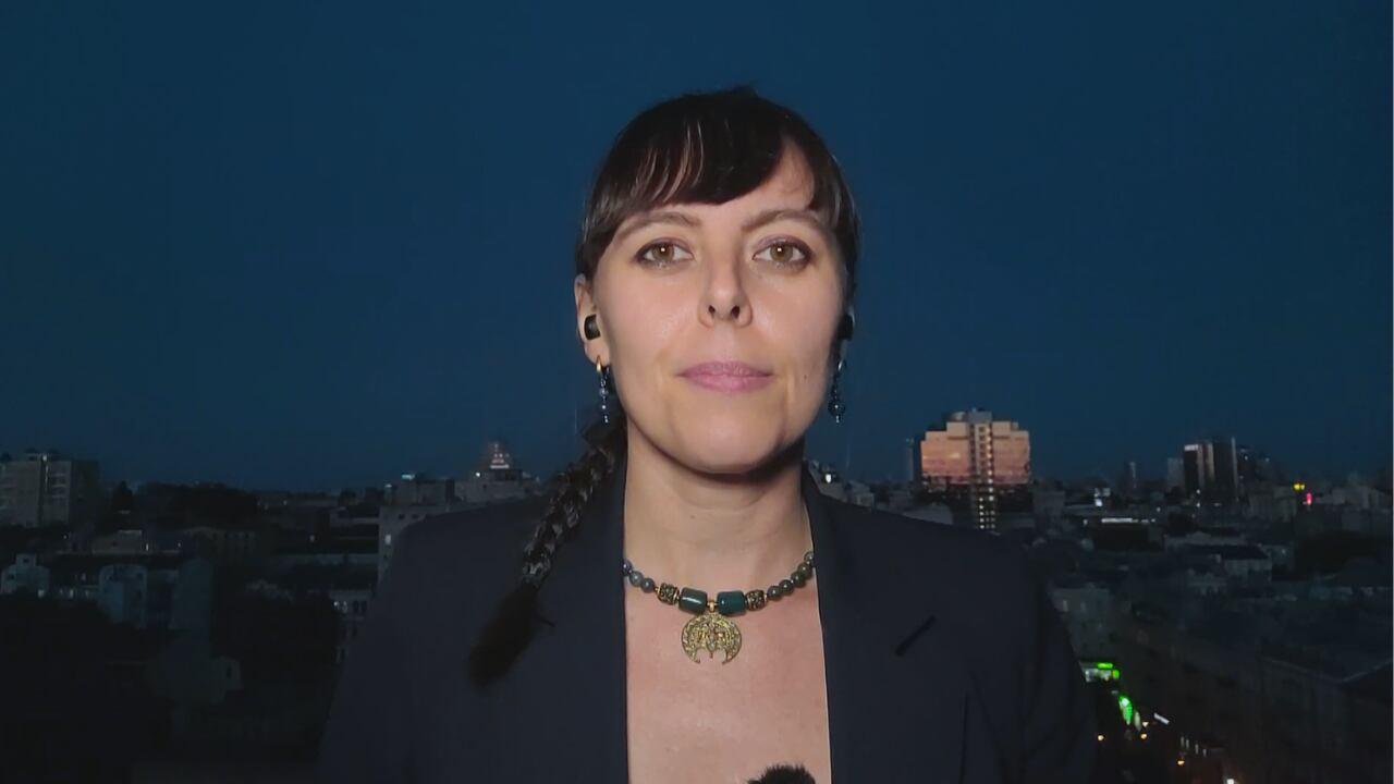 Esperanças dos Ucranianos nas Discussões entre Trump e Putin sobre o Alasca