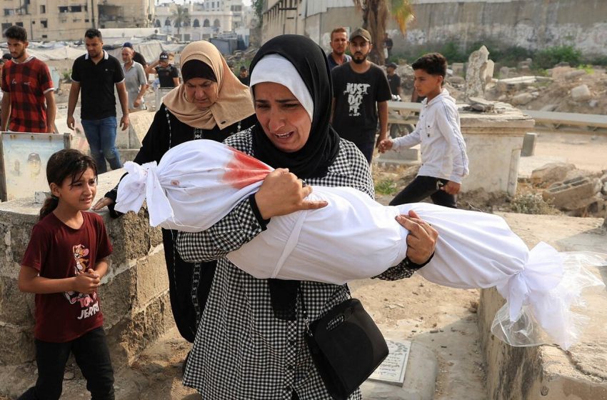  Exército israelense intensifica ataque com aumento de mortes em Gaza.
