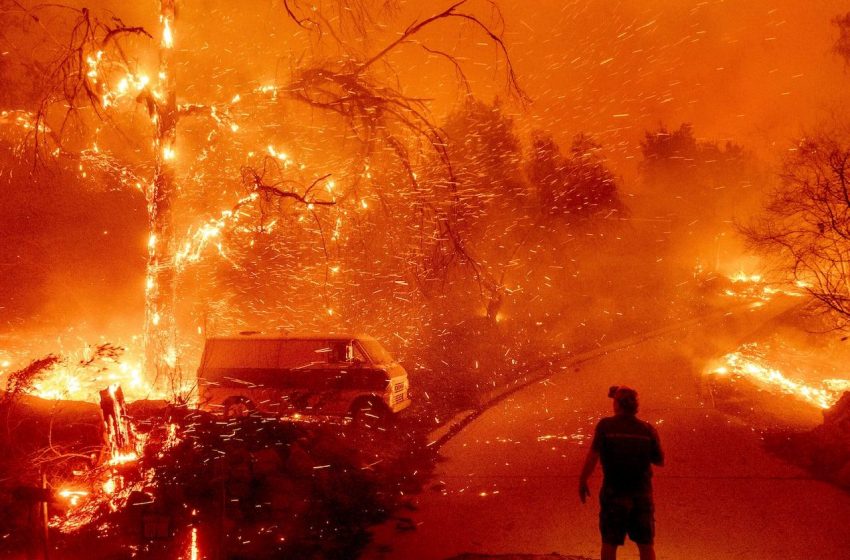  Incêndios na Califórnia causaram mais de 400 mortes por fumaça.