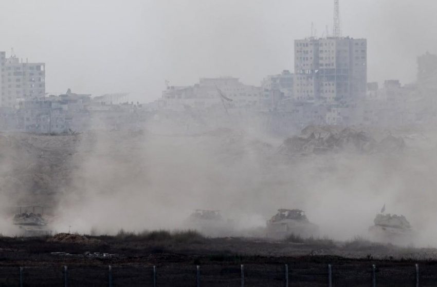  Israel inicia operação militar em Gaza City.