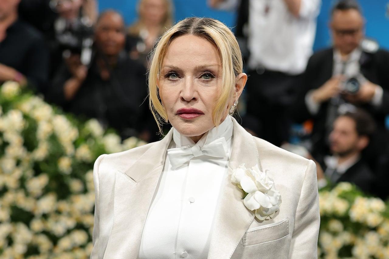 Madonna e U2 apoiam conscientização sobre crise humanitária em Gaza.