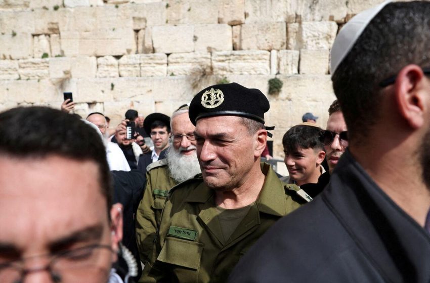  Netanyahu enfrenta pressão enquanto chefe militar alerta contra expansão da guerra.