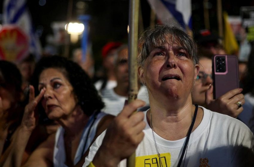 Netanyahu enfrenta protestos por urgência em cessar-fogo e negociações.