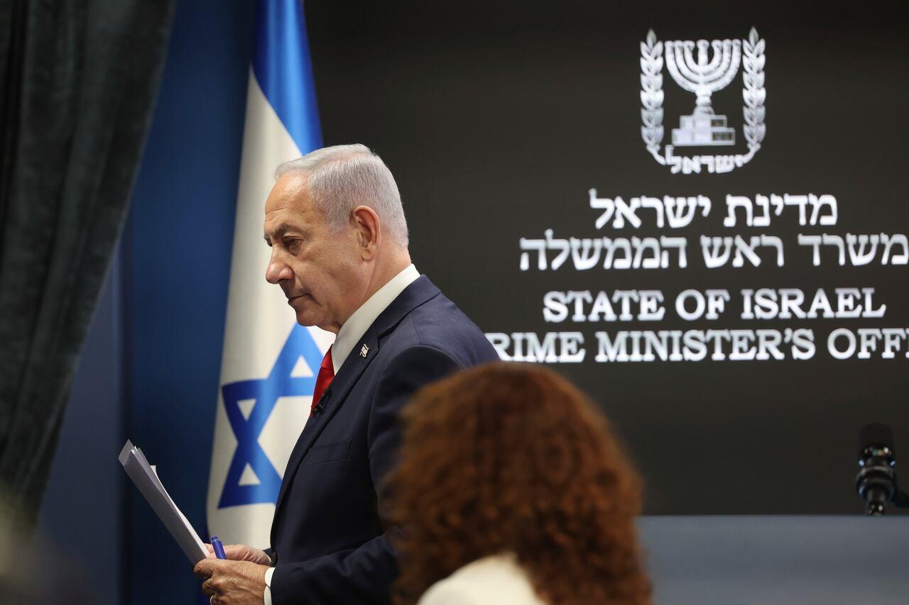 Netanyahu responde a críticas sobre ofensiva em Gaza.