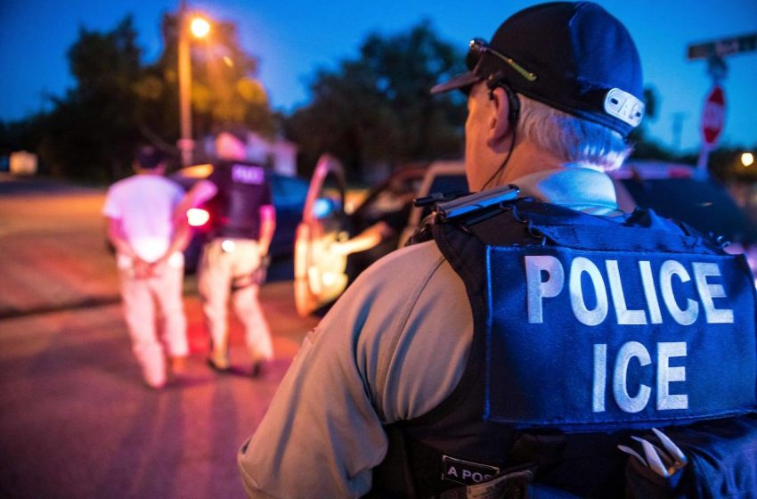  Plano de Trump para contratar 10 mil agentes da ICE com bônus.