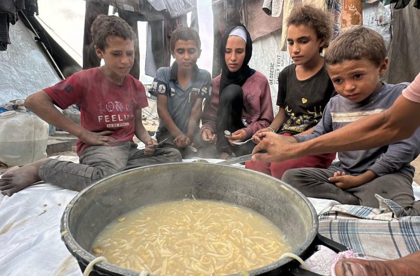 Resiliência alimentar: Enfrentando desafios culinários em Gaza.