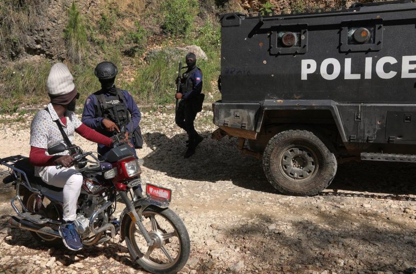  Tragédia com drone em Haiti mata dois policiais.