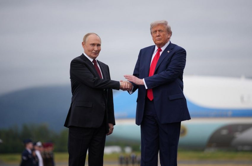 Visita de Trump ao Alasca termina sem acordo de paz na Ucrânia.