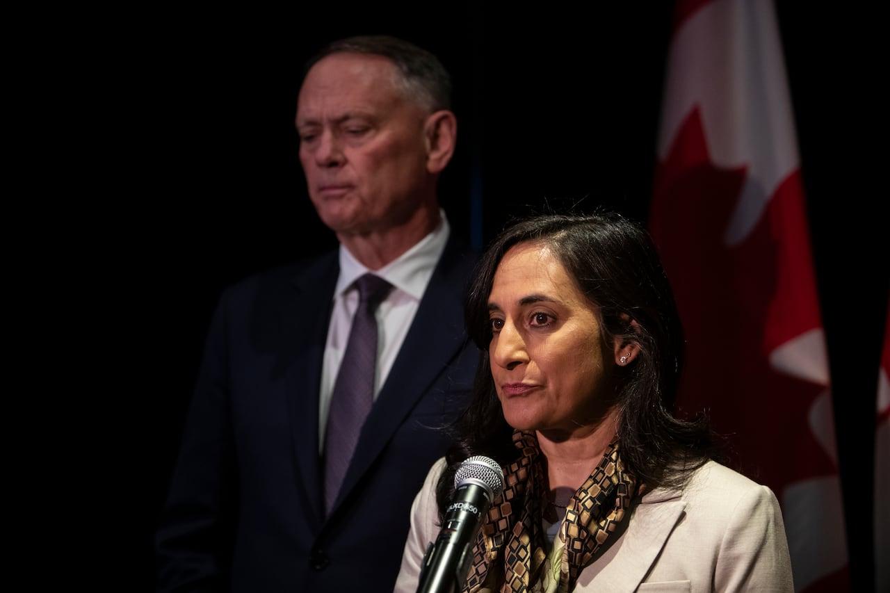 Canadá convoca embaixador russo por violação do espaço aéreo polonês.