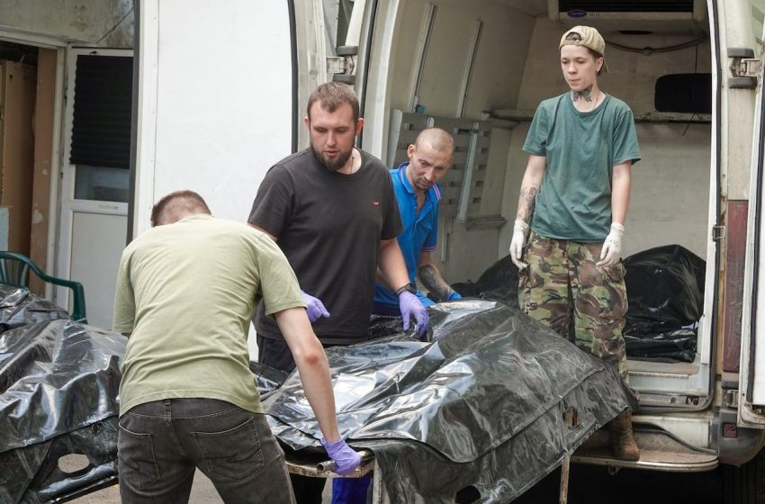  Esforços para Identificar os Caídos da Ucrânia: Um Desafio Humanitário.