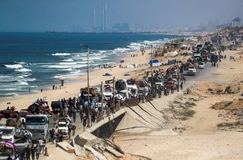  Israel cria saída de emergência de Gaza Cidade em meio a avanço de tanques.