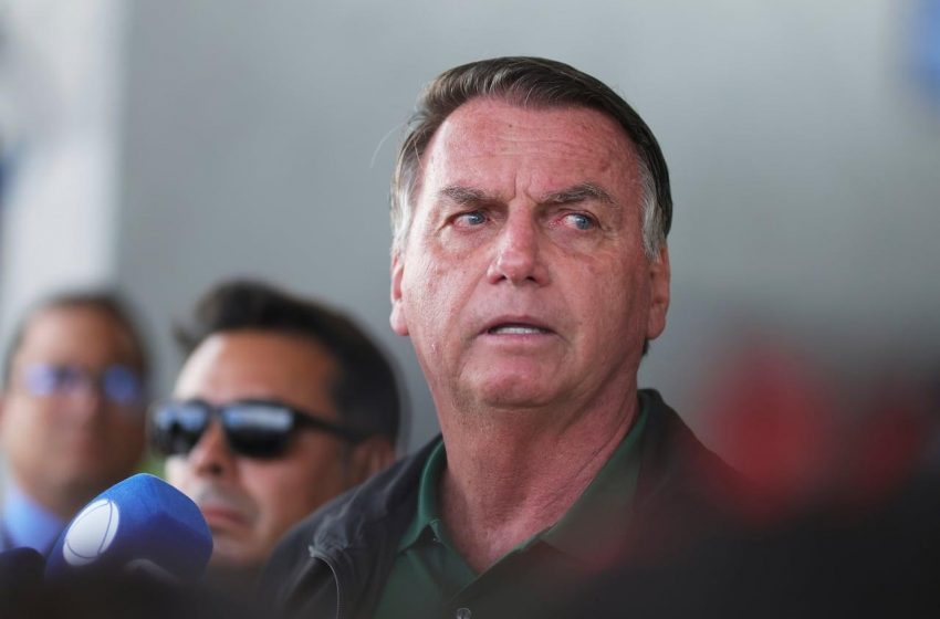  Jair Bolsonaro condenado por conspiração de golpe para se manter no poder.