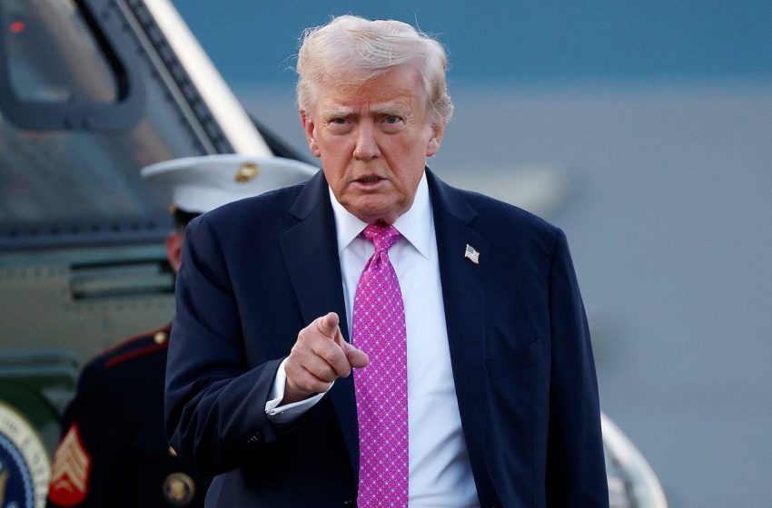  Trump anuncia operação dos EUA contra atividade de barcos de droga na Venezuela.